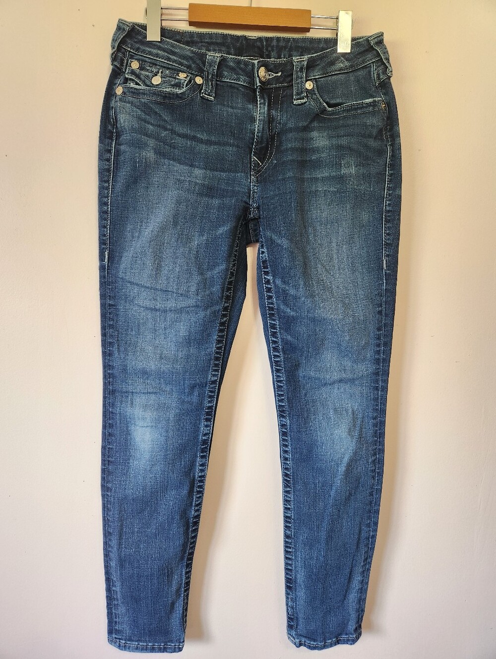 True Religion Curvy Skinny Rhinestone Flap Stud Jeans Size 30